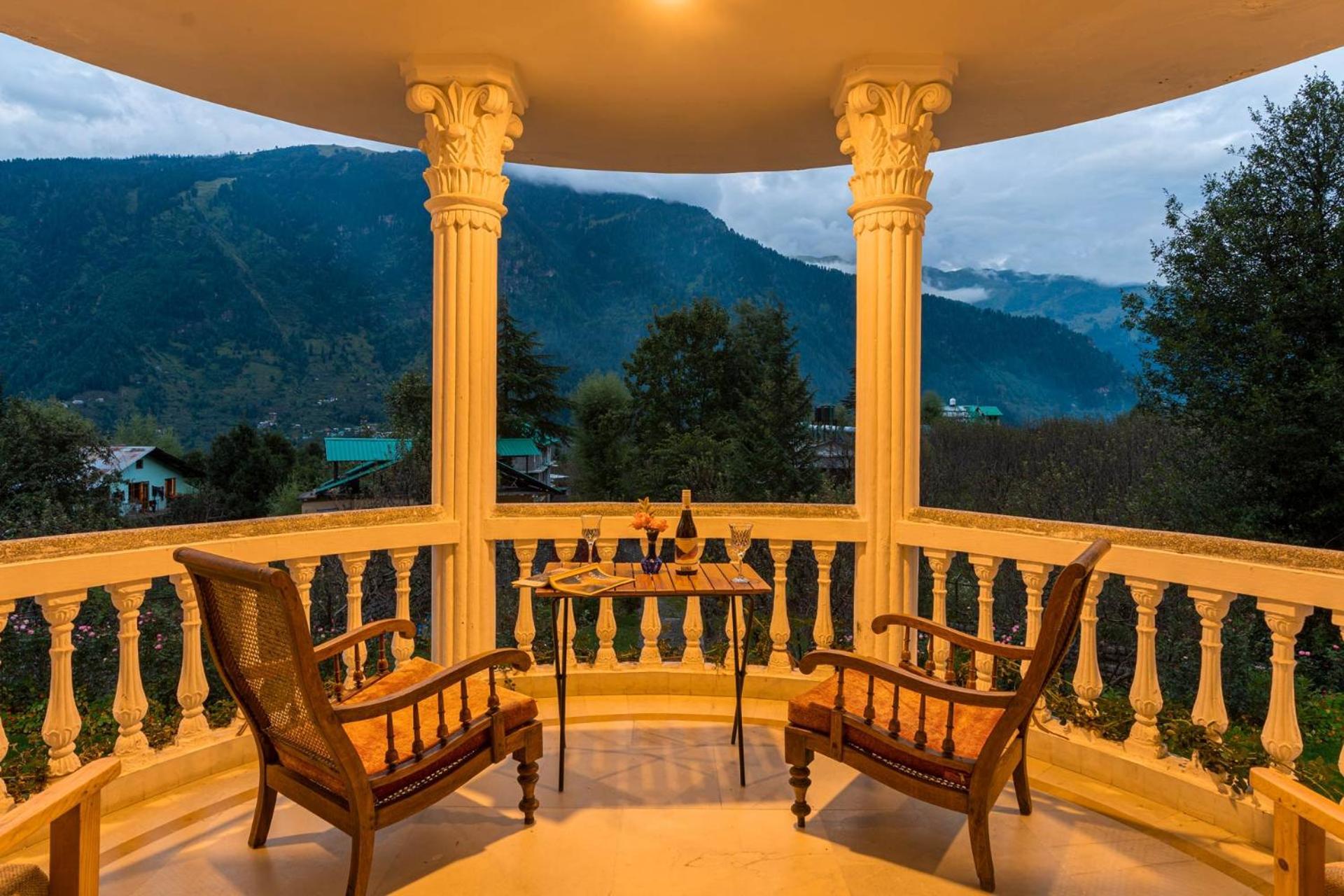 The Lama House By Veo - Part Of Stayvista Manali  Exterior photo